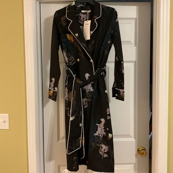 Size Small lightweight double breasted overcoat - Picture 1 of 7